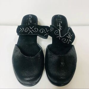Helle Comfort Black Leather Rhinestone Strap Mule Heels